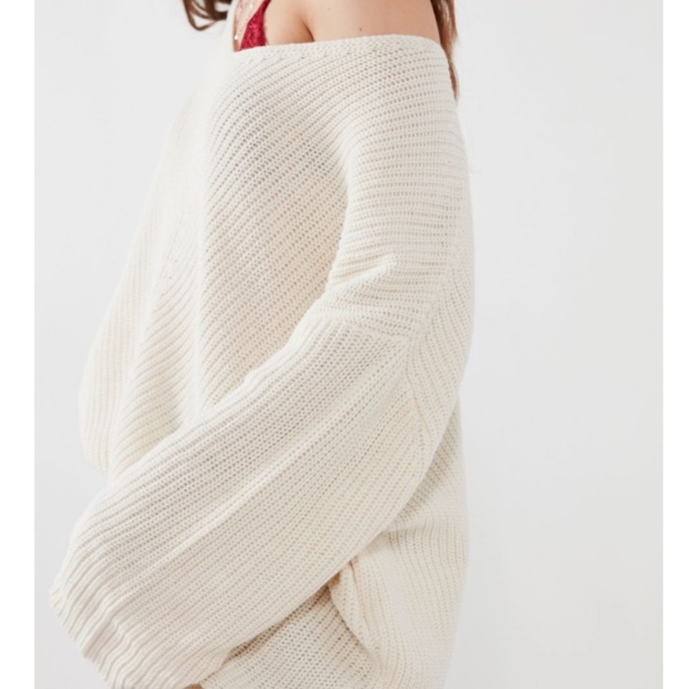 Urban Outfitters Ivory Oversized Hi Low Sweater